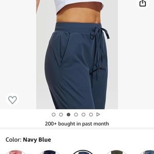 Women’s jogger pants